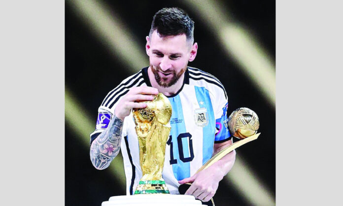 041553Messi_kalerkantho_pic