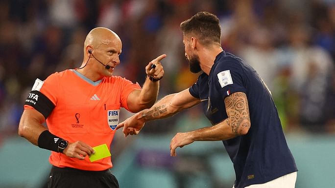 prothomalo-bangla_2022-12_ccbfd038-a6ff-47d7-b879-676dbffb9c57_2022_11_26T000000Z_894980360_UP1EIBQ19OE00_RTRMADP_3_SOCCER_WORLDCUP_FRA_DNK_REPORT