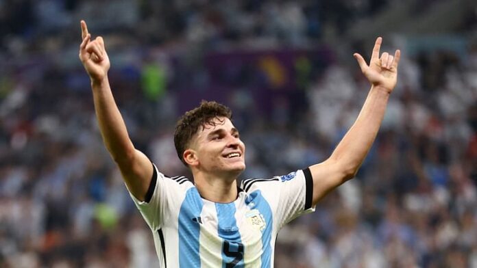 prothomalo-bangla_2022-12_cf7e8db4-05d8-4338-84c5-d398f0b869d0_2022_12_13T194551Z_416958854_UP1EICD1IWDJZ_RTRMADP_3_SOCCER_WORLDCUP_ARG_CRO_REPORT