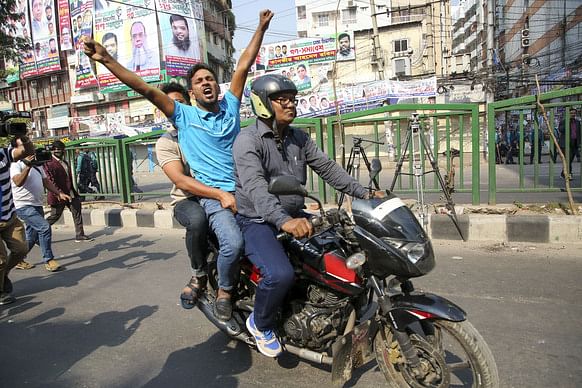 prothomalo-bangla_2022-12_ebb44d85-1856-46ad-bebc-aab61668936d__DH0781_20221209_539A7991