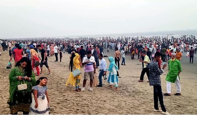 prothomalo-bangla_2023-02_96b21a90-e6bb-4e7d-9c83-c09ee5483636_Coxs_Bazar_DH0497_20230226_Torist_2