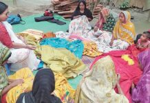 শুরুটা ১০ টাকা পুঁজি নিয়ে, এখন মাসে আয় লাখ টাকা