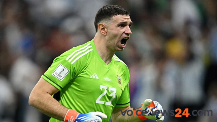 গোলকিপার